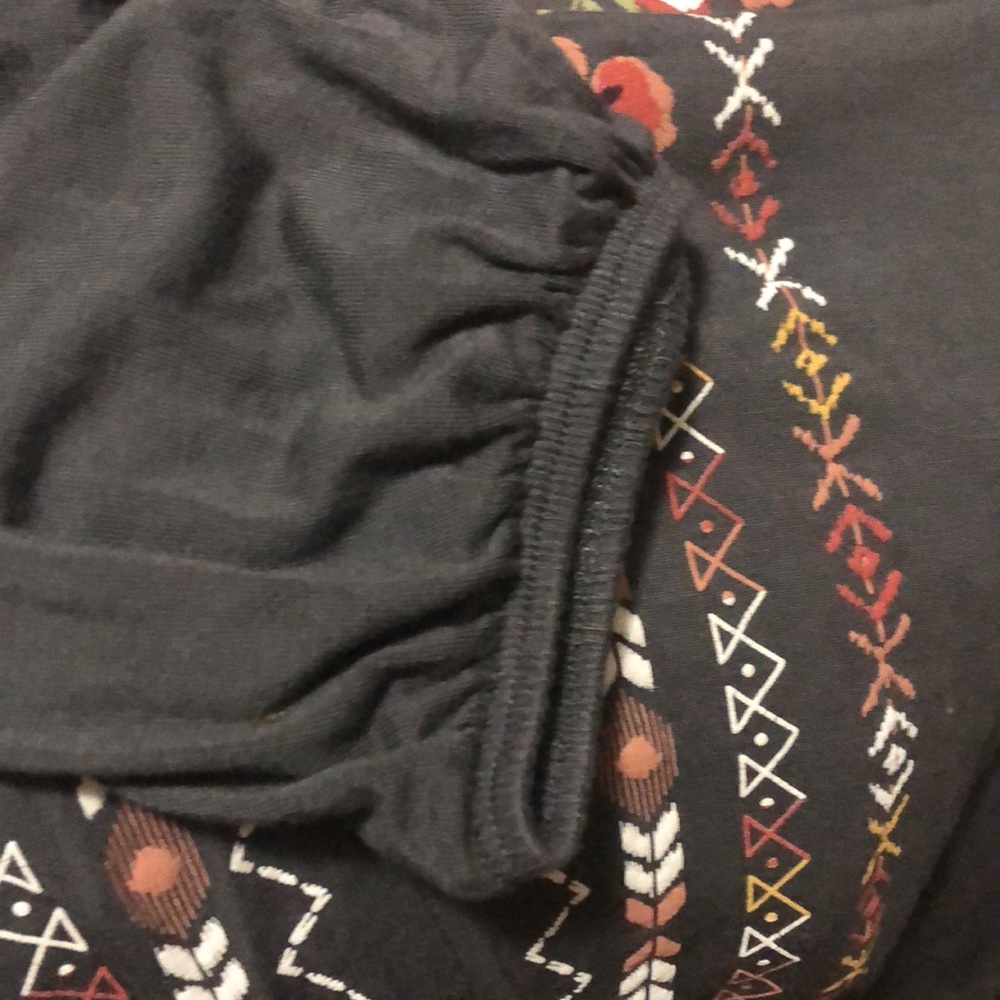 Pretty Boho Top - Picture 5 of 5